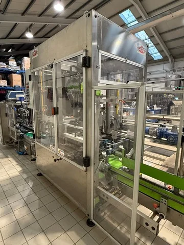 Oma case erector and case packer