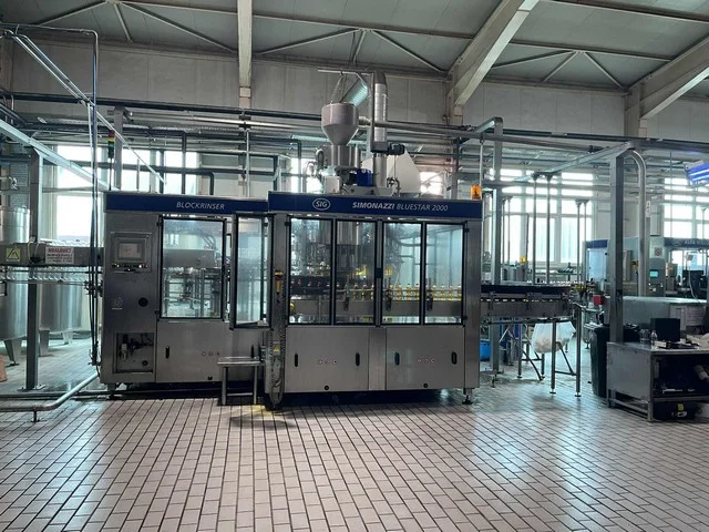 Simonazzi isobaric filling monoblock 40.40.10