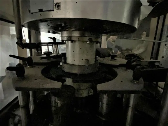 capper Bertolaso Delta 504 R/S