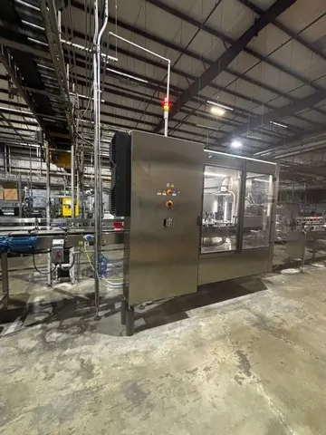 Complete Bottling Line KHS 32.000 bph