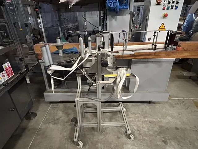 labeller Cavagnino&Gatti 21T adhesive