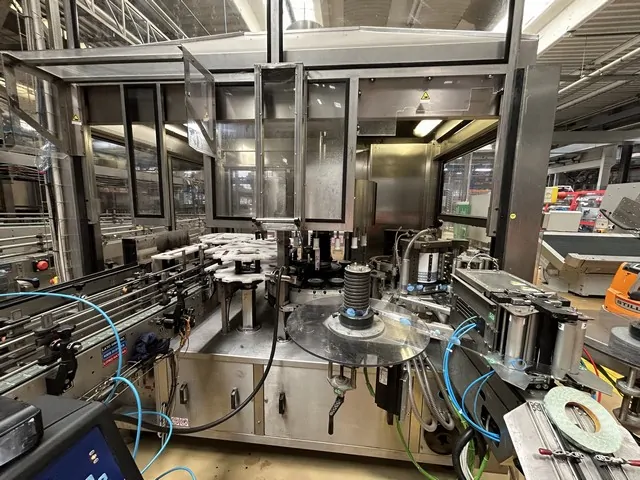 Labeller Sacmi Roll-Fed Opera 200 RF