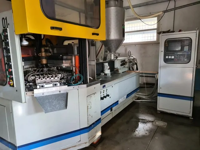 PET Blower Uniloy Comec ibm 42